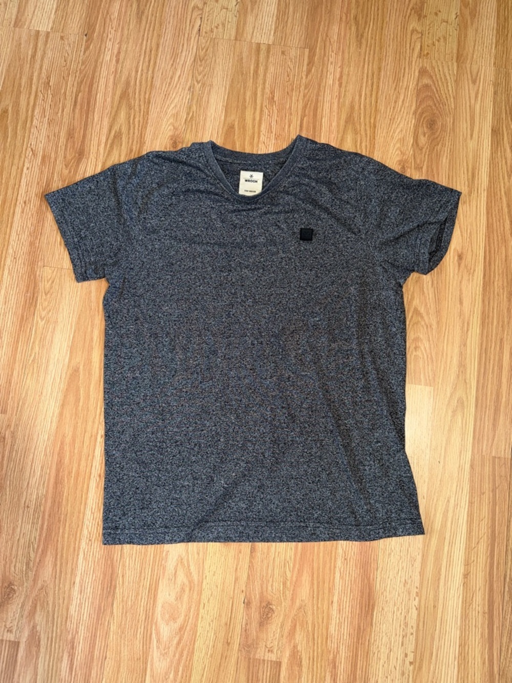 Wrogn Slim Fit T-Shirt Size Large